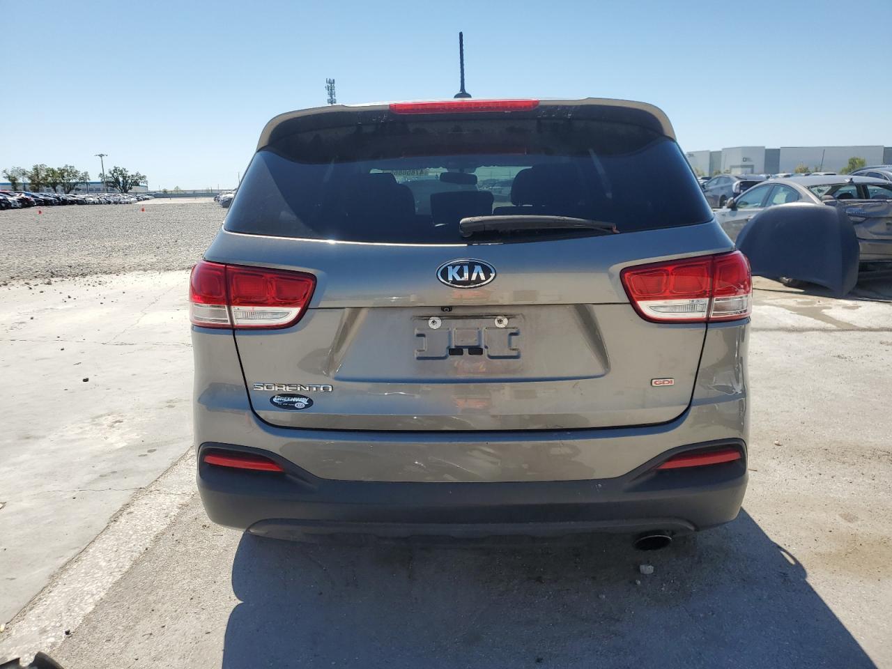 2018 KIA Sorento VIN 5XYPG4A37JG417413 Copart auction photo, front end / minor dent/scratches damage thumbnail 6