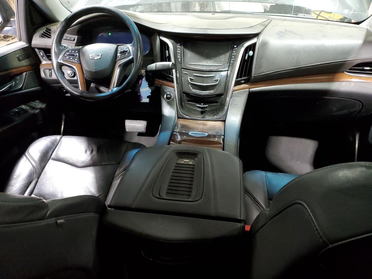 2019 Cadillac Escalade VIN 1GYS4JKJ3KR323041 Copart auction photo, front end / side damage thumbnail 8