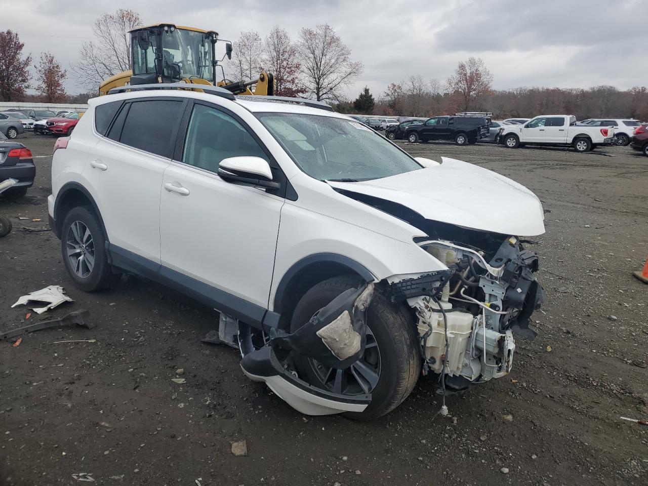 2018 Toyota RAV 4 VIN 2T3WFREV8JW445052 Copart auction photo, front end / side damage thumbnail 4