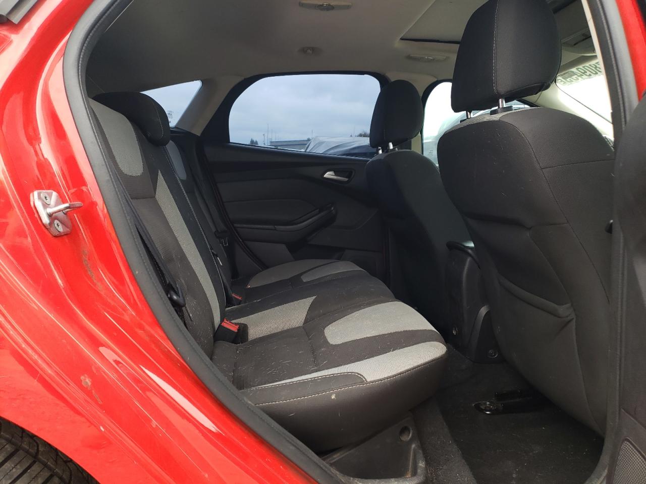 2012 Ford Focus VIN 1FAHP3K26CL468581 Copart auction photo, front end / side damage thumbnail 10