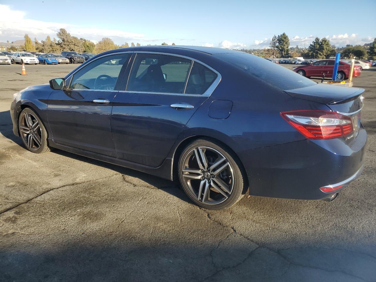 2016 Honda Accord VIN 1HGCR2F61GA231506 Copart auction photo, side damage thumbnail 2