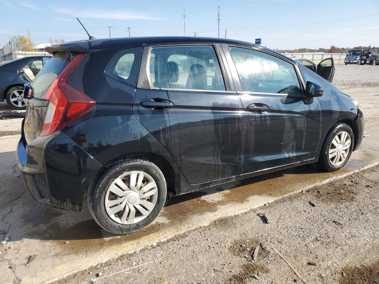 2015 Honda Fit VIN 3HGGK5H51FM786260 Copart auction photo, side damage thumbnail 3