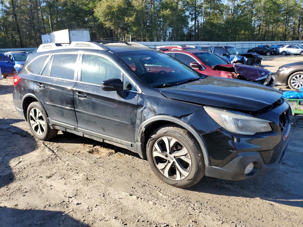 2018 Subaru Outback VIN 4S4BSANC0J3357122 Copart auction photo, front end / side damage thumbnail 4