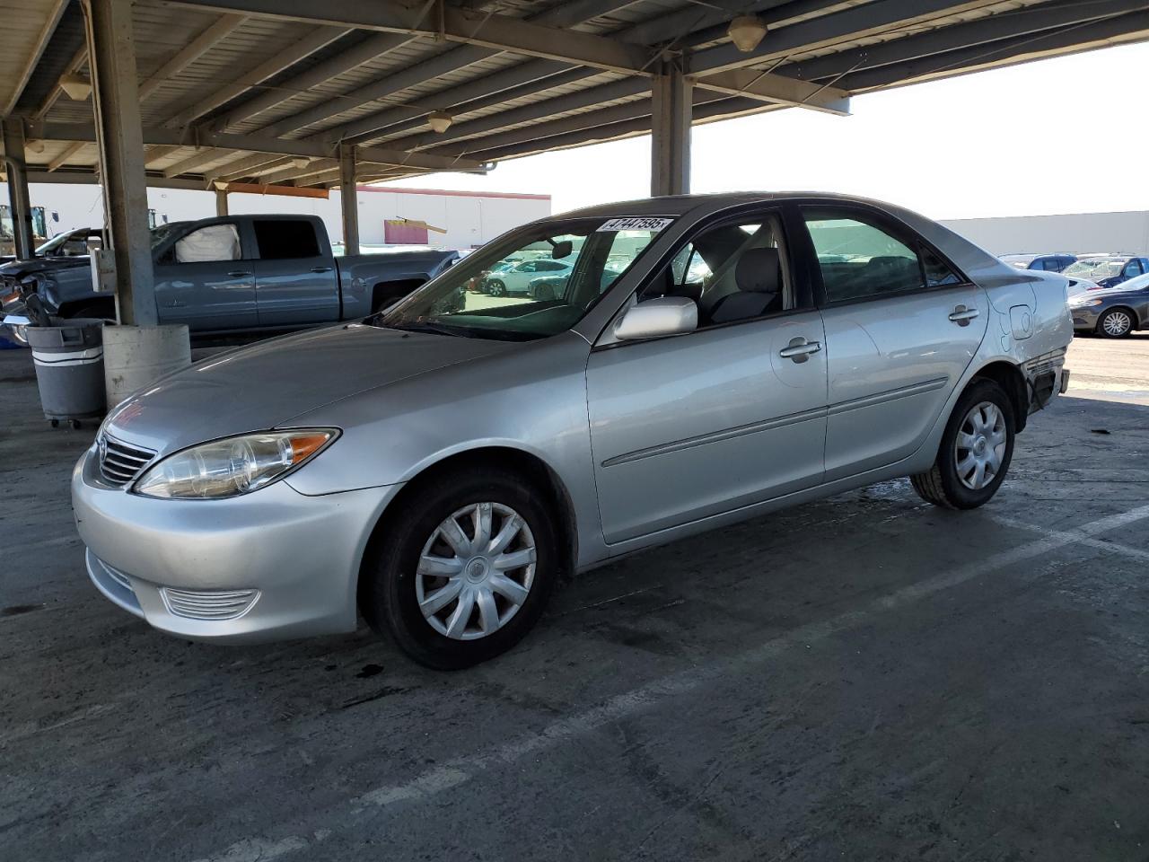 2005 Toyota Camry VIN 4T1BE32K45U624261