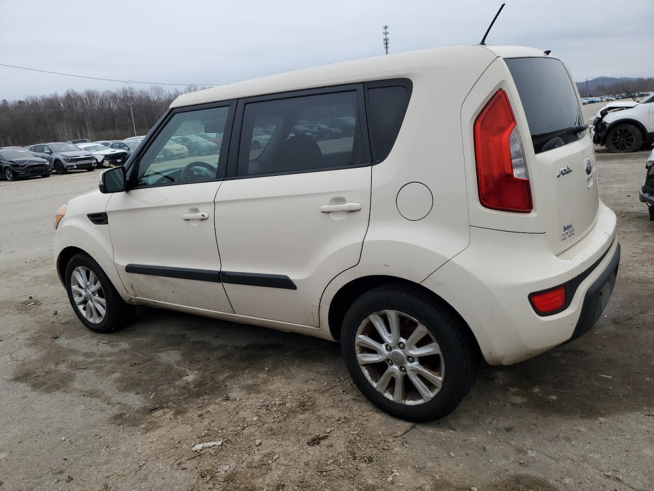 2013 KIA Soul VIN KNDJT2A62D7765525 Copart auction photo, rear end / side damage thumbnail 2