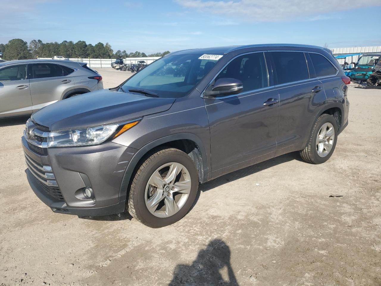 2017 Toyota Highlander VIN 5TDYZRFH2HS234093
