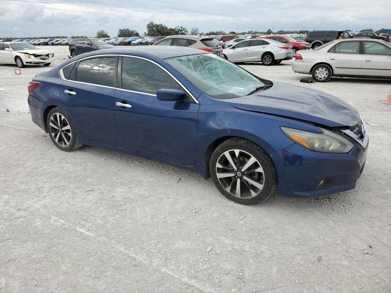 2018 Nissan Altima VIN 1N4AL3AP2JC148844 Copart auction photo, front end damage thumbnail 4