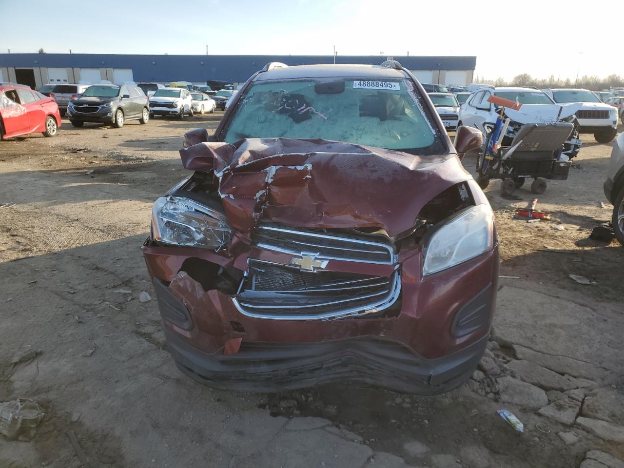 2016 Chevrolet Trax VIN 3GNCJLSB8GL215303 Copart auction photo, front end damage thumbnail 5