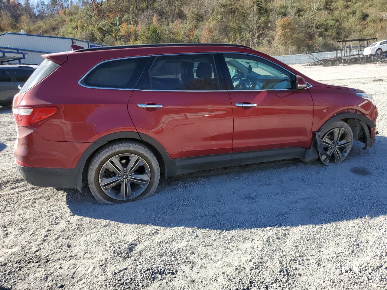 2015 Hyundai Santa Fe VIN KM8SRDHF5FU104897 Copart auction photo, front end / undercarriage damage thumbnail 3