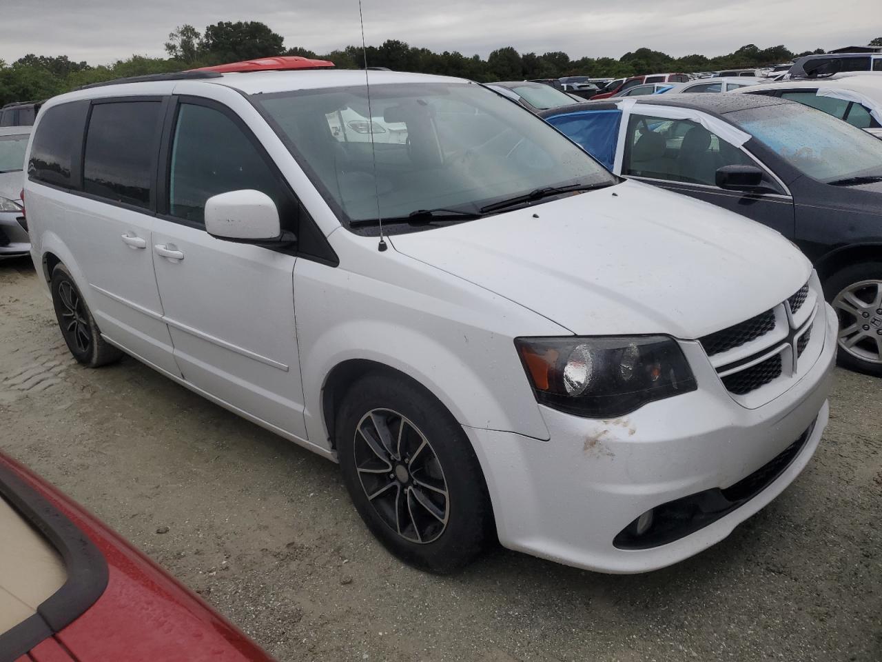 2017 Dodge Caravan VIN 2C4RDGEG0HR625137 Copart auction photo, water/flood damage thumbnail 4