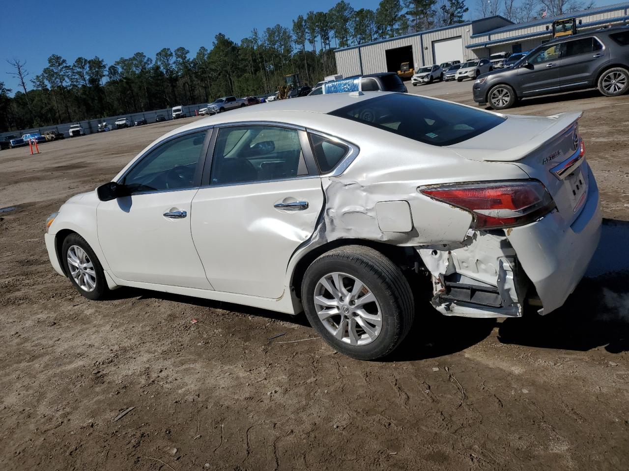 2014 Nissan Altima VIN 1N4AL3AP5EC289896 Copart auction photo, vandalism / rear end damage thumbnail 2