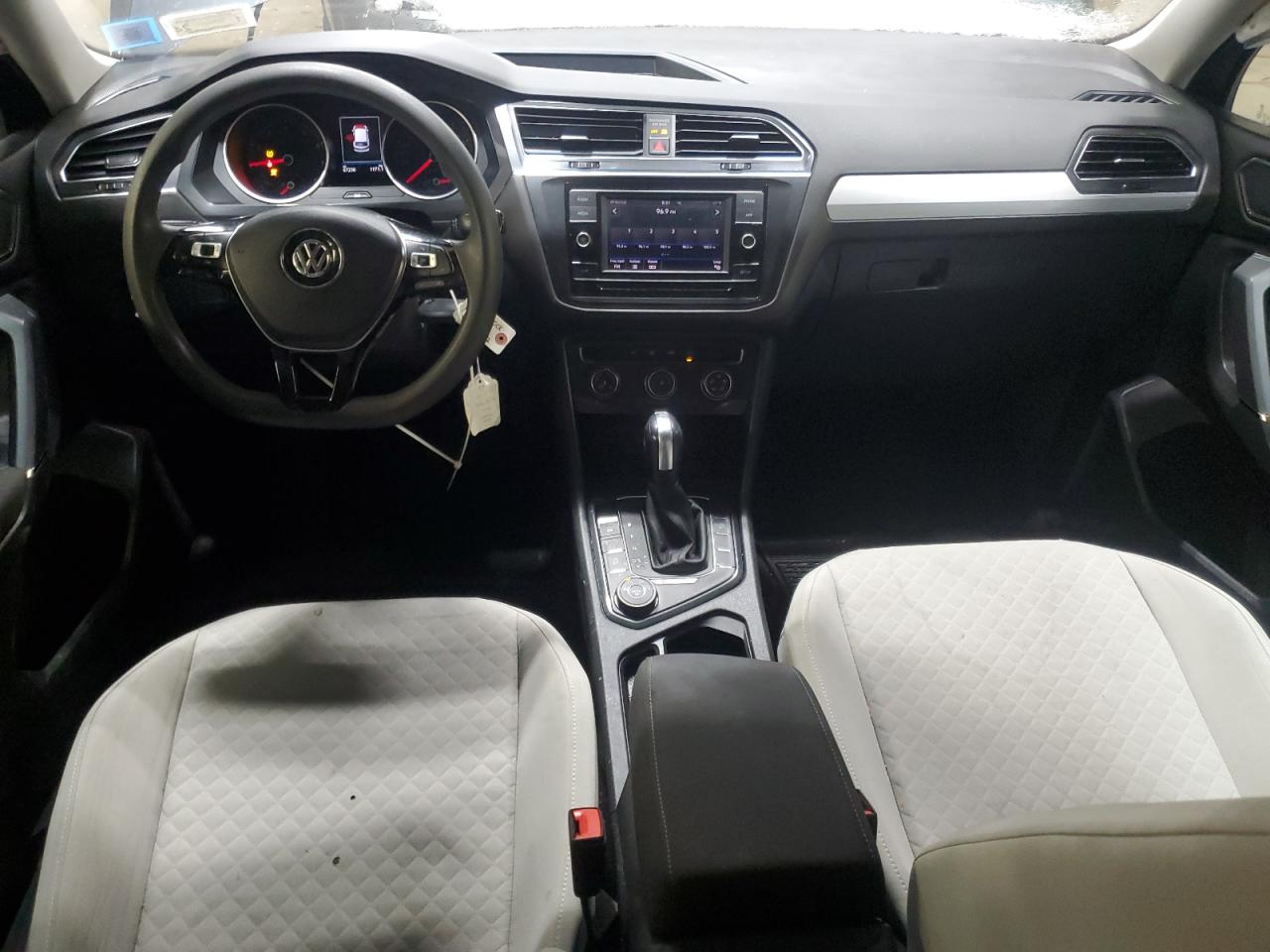 2018 Volkswagen Tiguan VIN 3VV0B7AX7JM017800 Copart auction photo, front end / rear end damage thumbnail 8