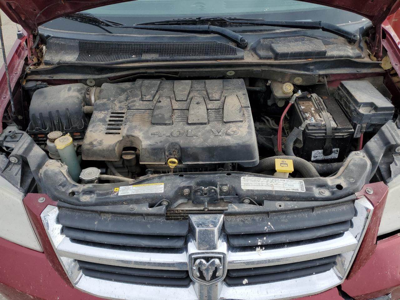 2010 Dodge Caravan VIN 2D4RN6DX9AR343161 Copart auction photo, front end / side damage thumbnail 12