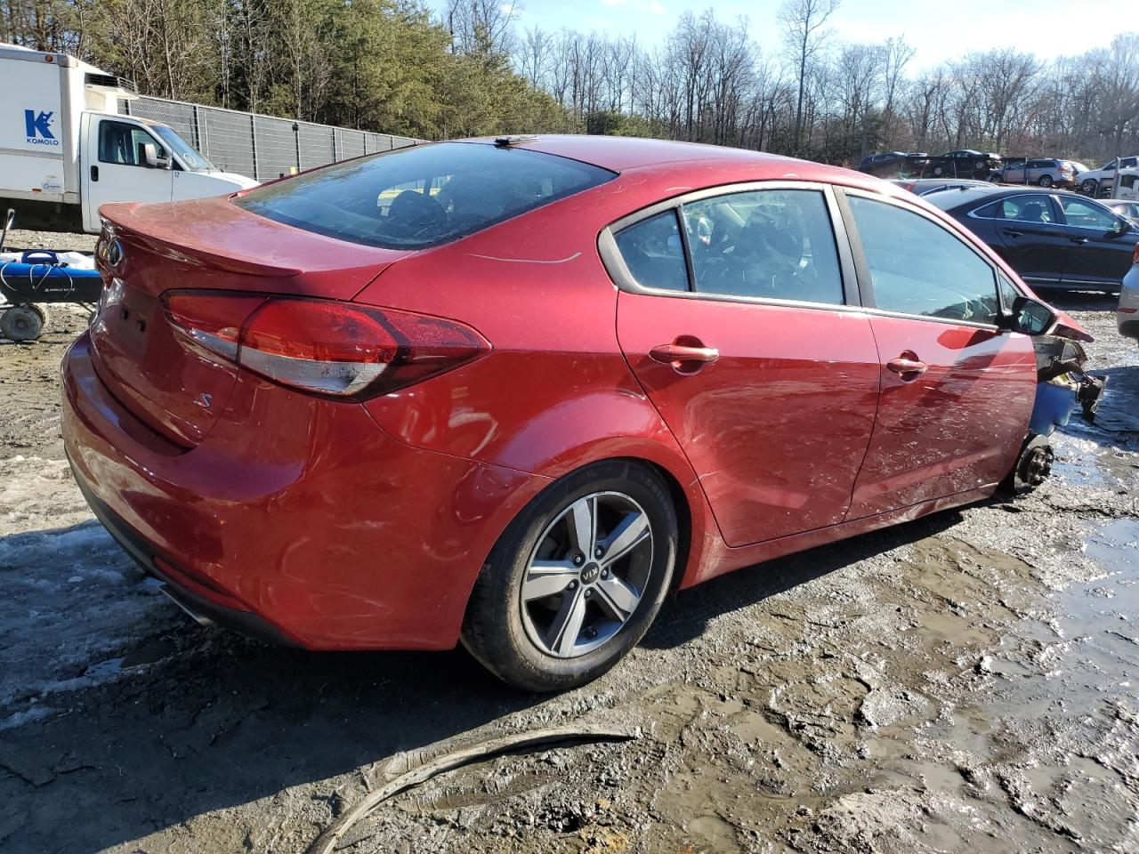 2018 KIA Forte VIN 3KPFL4A76JE175477 Copart auction photo, front end / undercarriage damage thumbnail 3