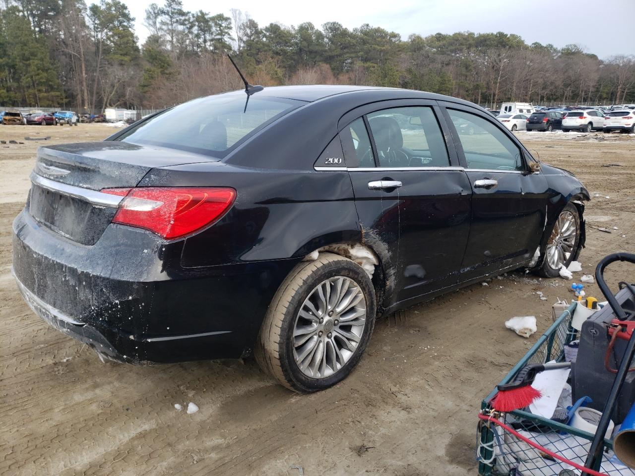 2012 Chrysler 200 VIN 1C3CCBCG8CN122366 Copart auction photo, front end / side damage thumbnail 3