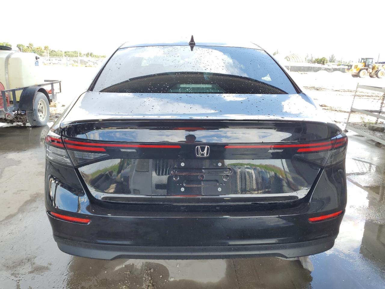 2024 Honda Accord VIN 1HGCY1F32RA045527 Copart auction photo, front end / minor dent/scratches damage thumbnail 6