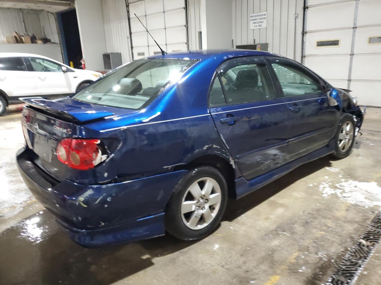 2008 Toyota Corolla VIN 2T1BR32E68C864772 Copart auction photo, all over damage thumbnail 3