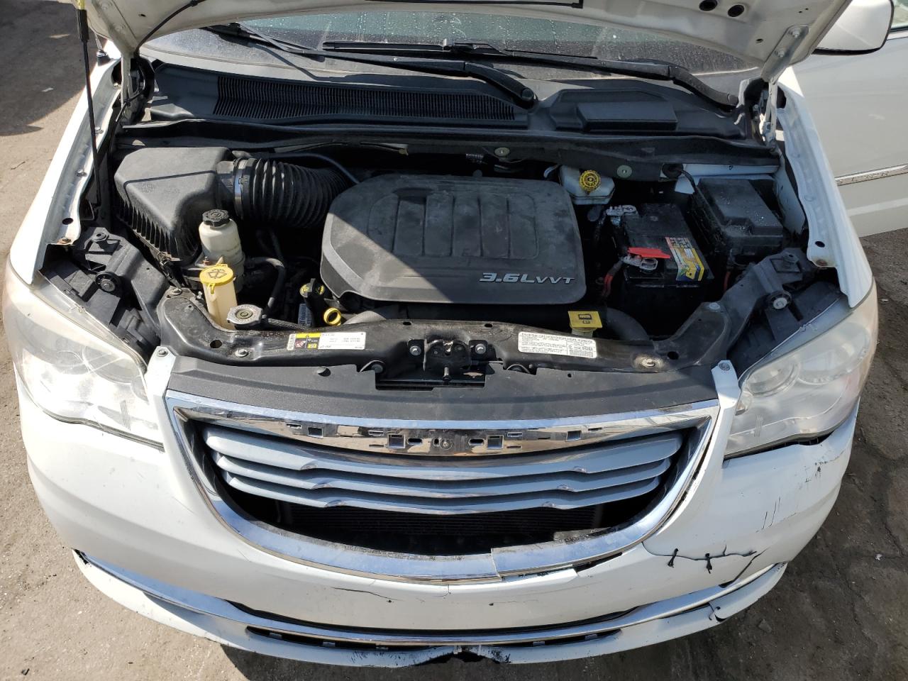 2013 Chrysler Town & Country VIN 2C4RC1BG4DR683105 Copart auction photo, front end / side damage thumbnail 12