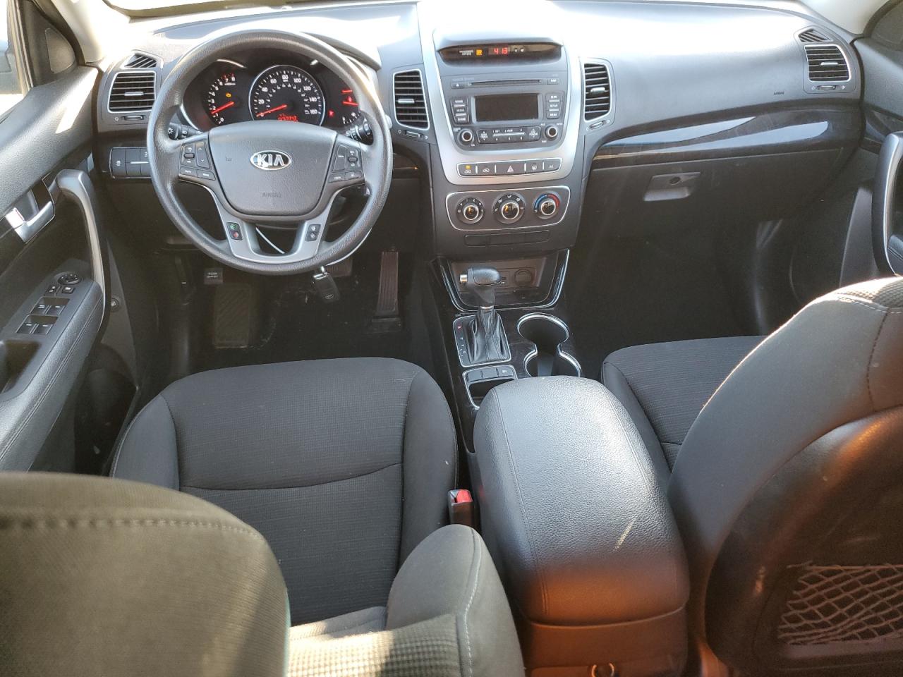 2014 KIA Sorento VIN 5XYKTDA71EG536766 Copart auction photo, front end / minor dent/scratches damage thumbnail 8