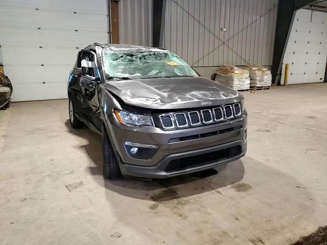 2019 Jeep Compass VIN 3C4NJDBB0KT834431 Copart auction photo, side / rollover damage thumbnail 11