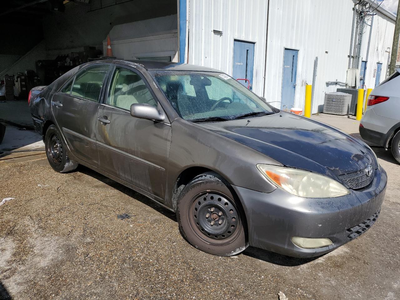 2004 Toyota Camry VIN 4T1BE32K84U905400 Copart auction photo, rear end damage thumbnail 4