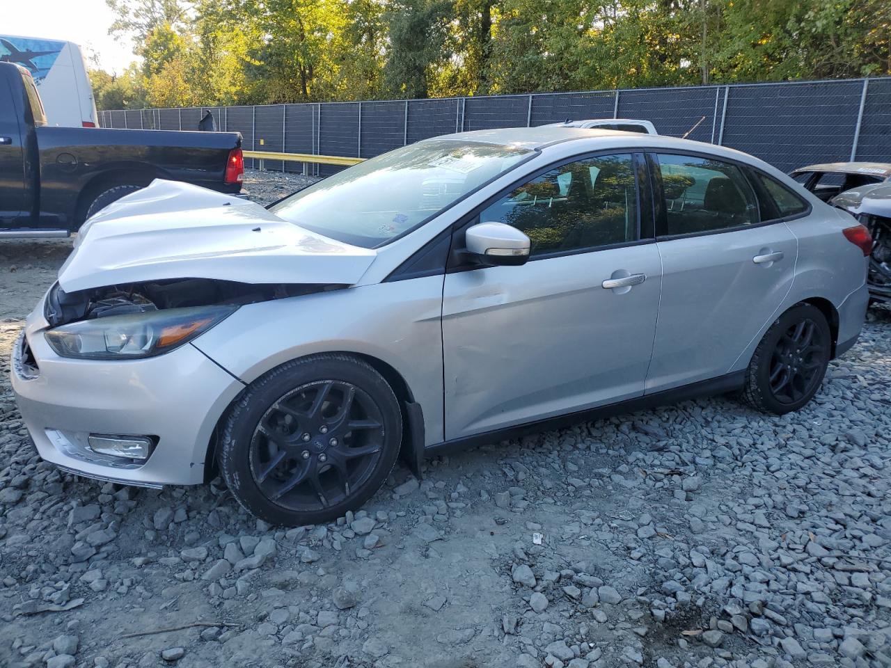 2016 Ford Focus VIN 1FADP3FE4GL257209