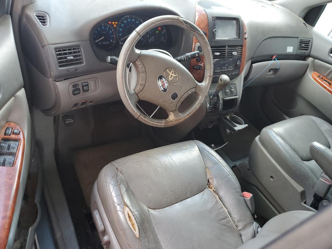 2009 Toyota Sienna VIN 5TDZK22C39S268183 Copart auction photo, all over damage thumbnail 8
