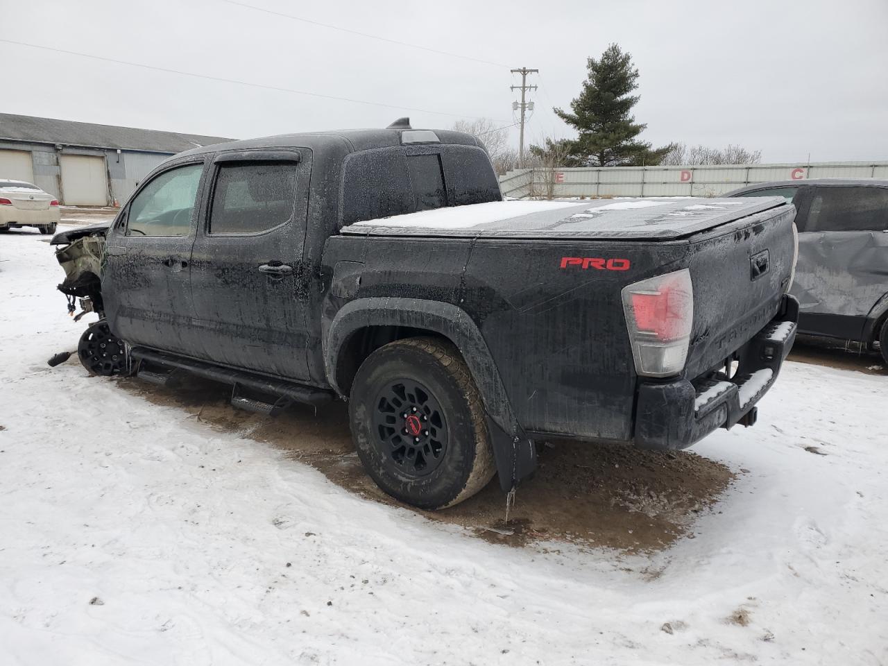 2019 Toyota Tacoma VIN 5TFCZ5AN2KX188475 Copart auction photo, front end / side damage thumbnail 2