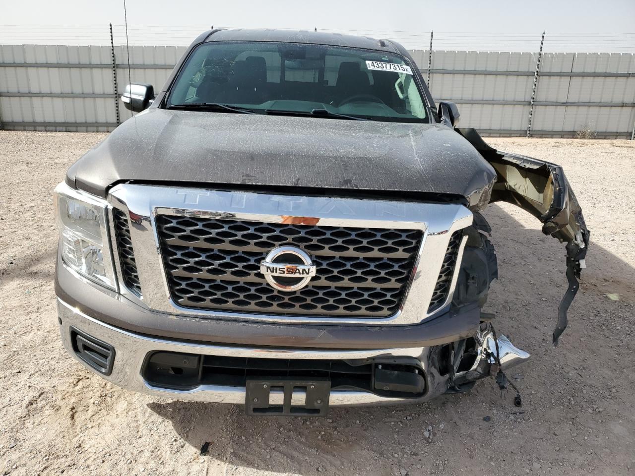 2018 Nissan Titan VIN 1N6AA1C62JN504669 Copart auction photo, front end damage thumbnail 5