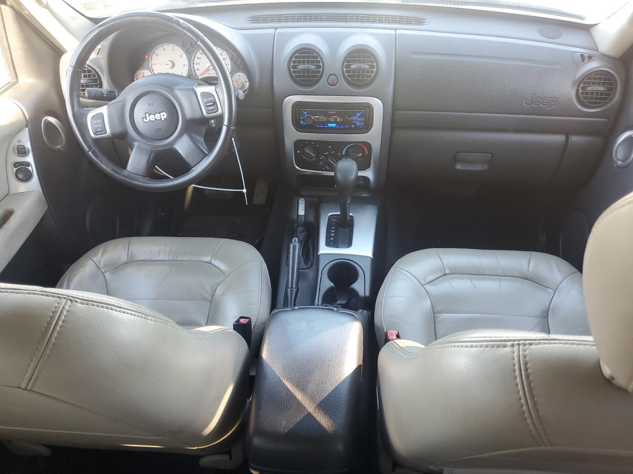 2003 Jeep Liberty (North America) VIN 1J4GL58K73W501052 Copart auction photo, front end / minor dent/scratches damage thumbnail 8