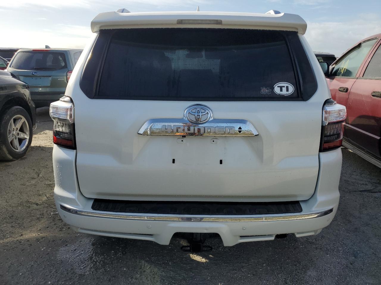 2015 Toyota 4Runner VIN JTEZU5JR0F5099884 Copart auction photo, water/flood damage thumbnail 6