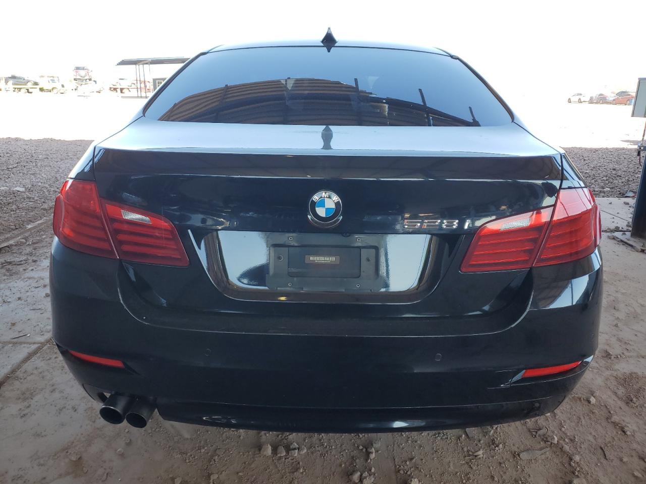 2016 BMW 5er VIN WBA5A5C50GD527303 Copart auction photo, minor dent/scratches damage thumbnail 6