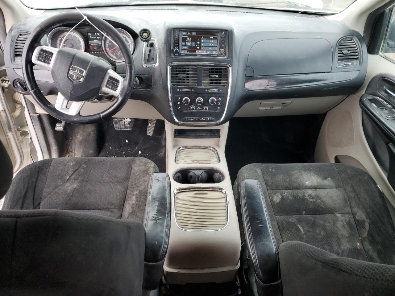 2016 Dodge Caravan VIN 2C4RDGCG2GR374428 Copart auction photo, front end damage thumbnail 8