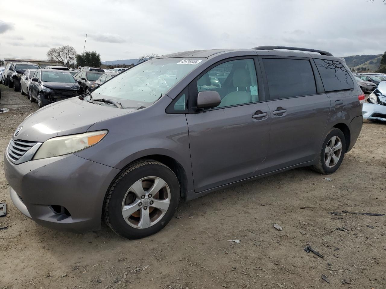 2012 Toyota Sienna VIN 5TDKK3DC3CS233106