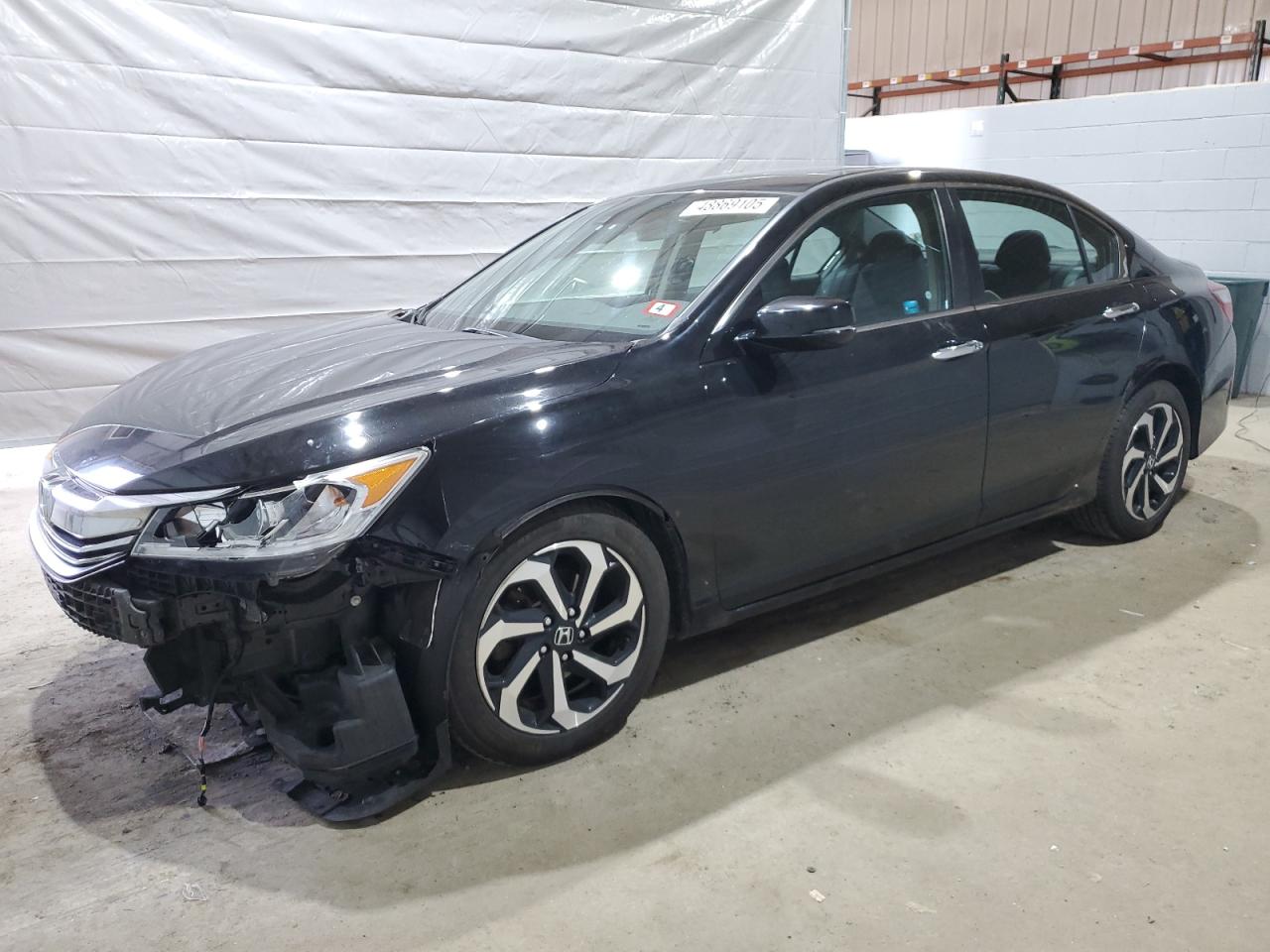 2017 Honda Accord VIN 1HGCR2F01HA094760