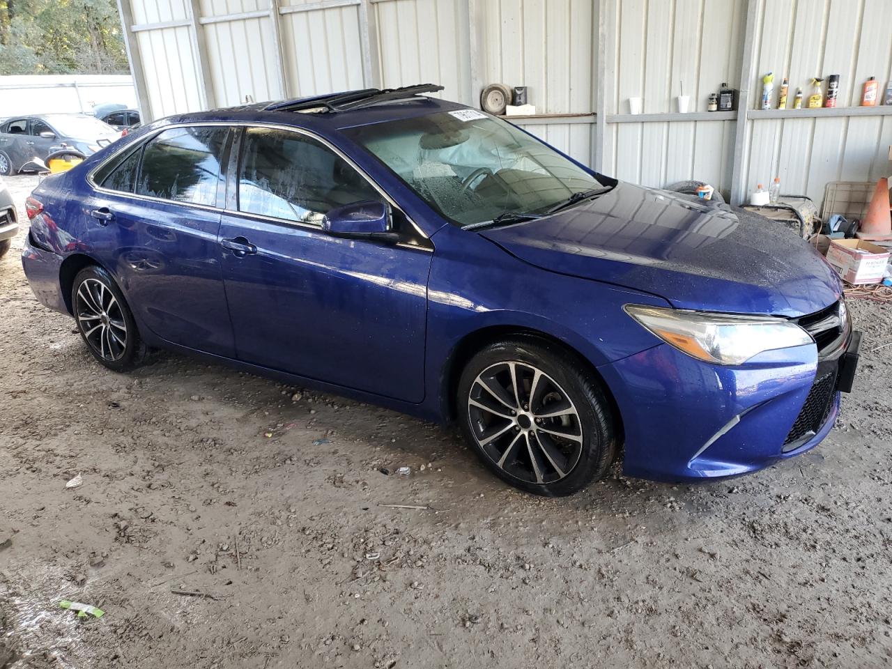 2016 Toyota Camry VIN 4T1BF1FKXGU539696 Copart auction photo, side / rear end damage thumbnail 4