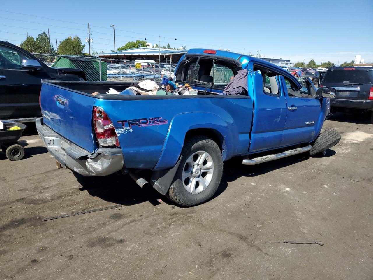2005 Toyota Tacoma VIN 5TEUU42N75Z012109 Copart auction photo, all over damage thumbnail 3
