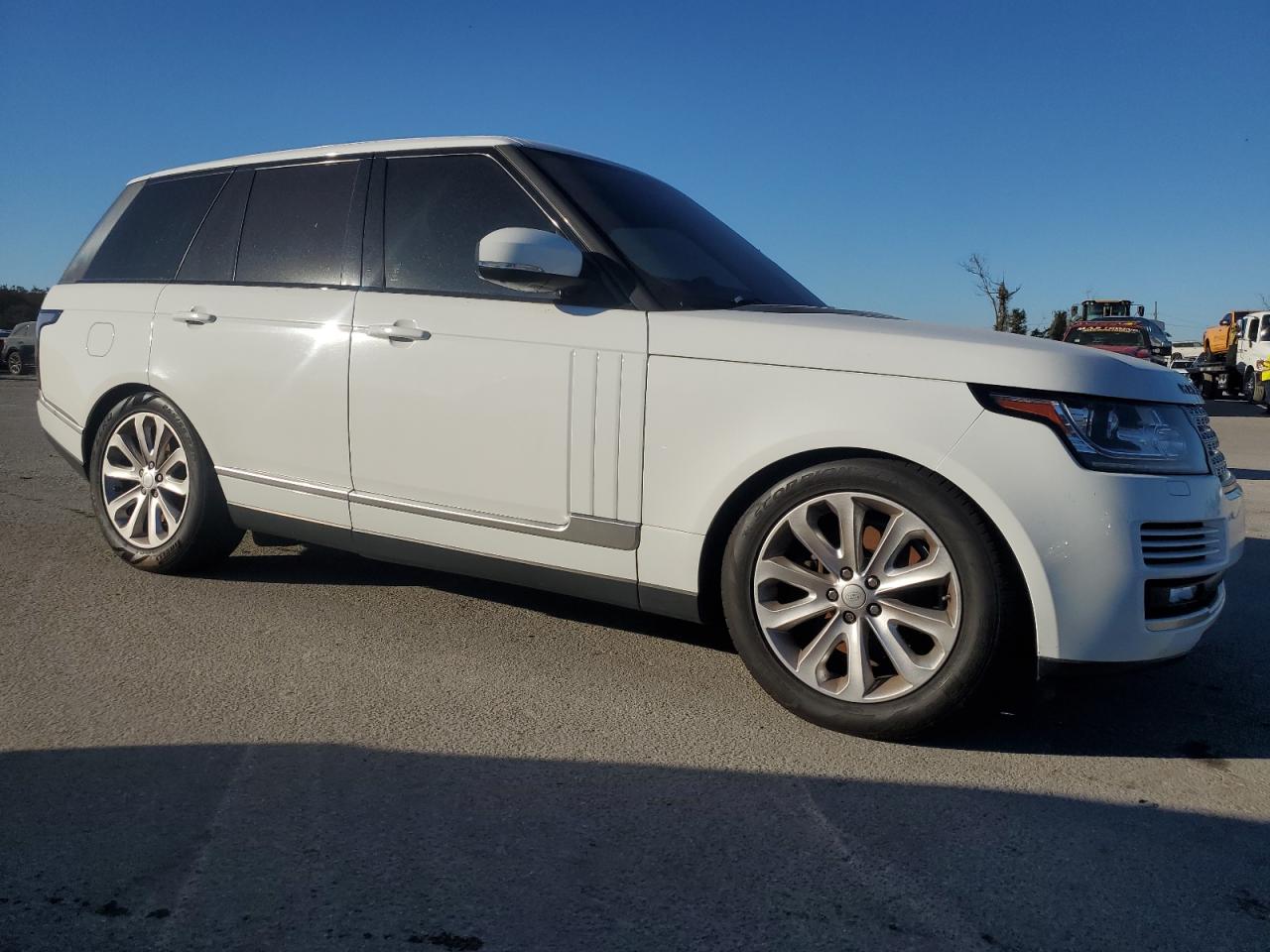 2016 Land Rover Range Rover VIN SALGS2KF0GA298195 Copart auction photo, normal wear damage thumbnail 4