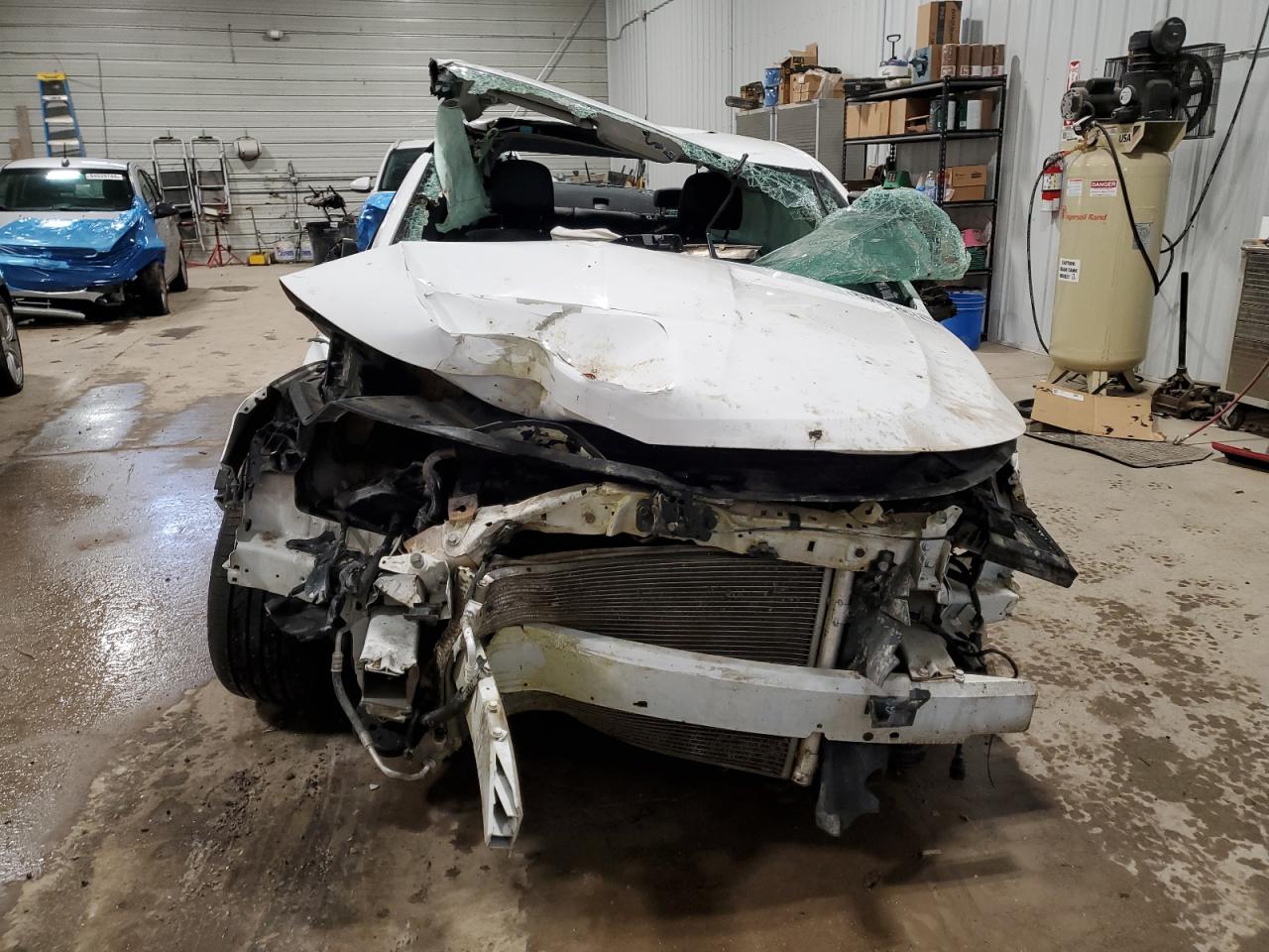 2018 Chevrolet Impala VIN 2G1105S30J9129378 Copart auction photo, all over damage thumbnail 5