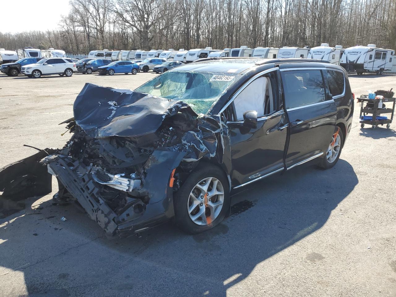 2017 Chrysler Pacifica VIN 2C4RC1BG4HR820971 - Copart auction photo
