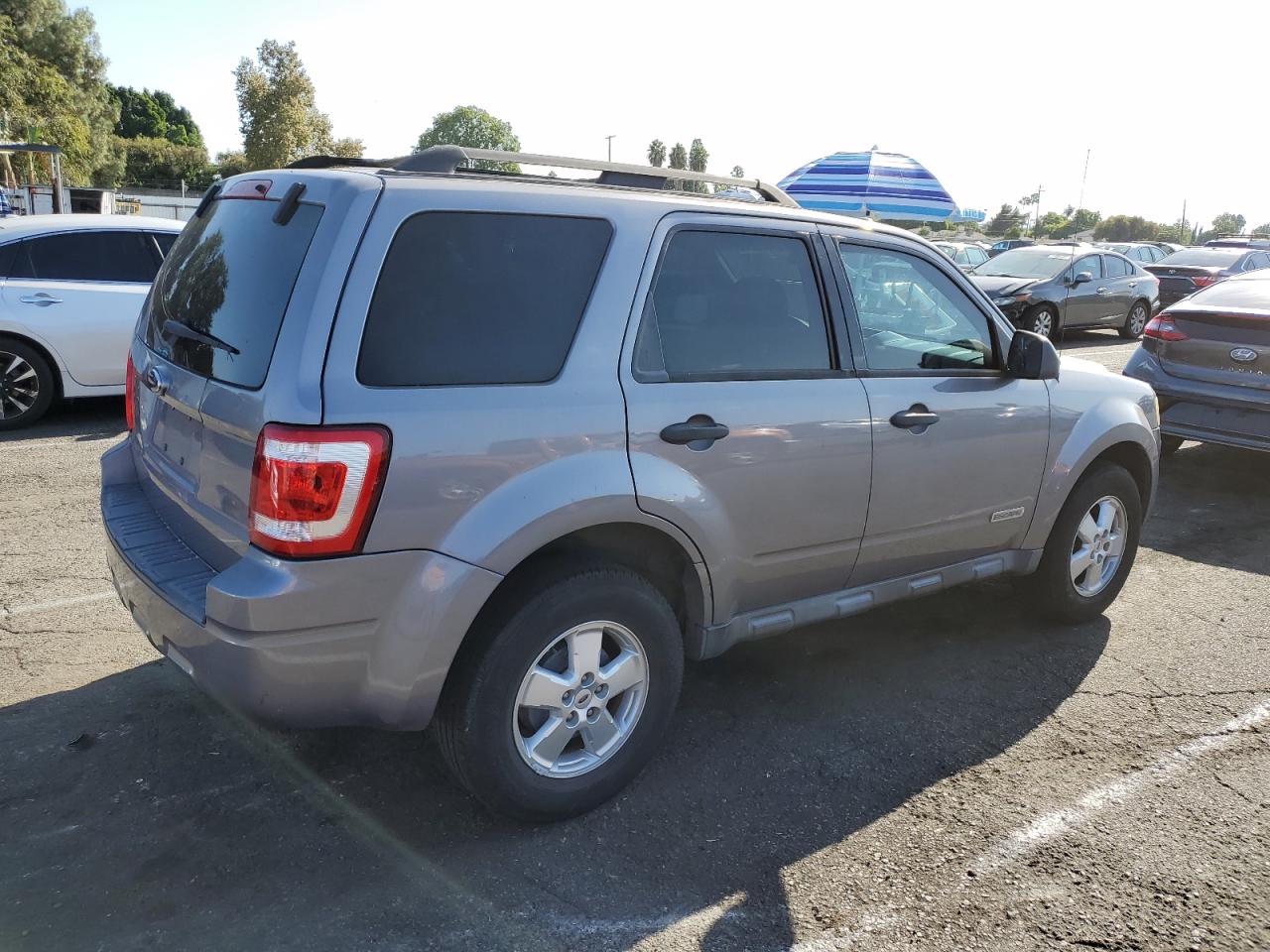 2008 Ford Escape VIN 1FMCU03168KA67428 Copart auction photo, side / minor dent/scratches damage thumbnail 3
