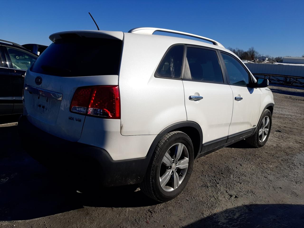 2012 KIA Sorento VIN 5XYKUDA26CG302850 Copart auction photo, front end damage thumbnail 3