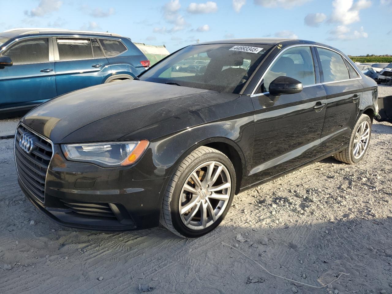 2015 Audi A3 VIN WAUAJGFF1F1033935