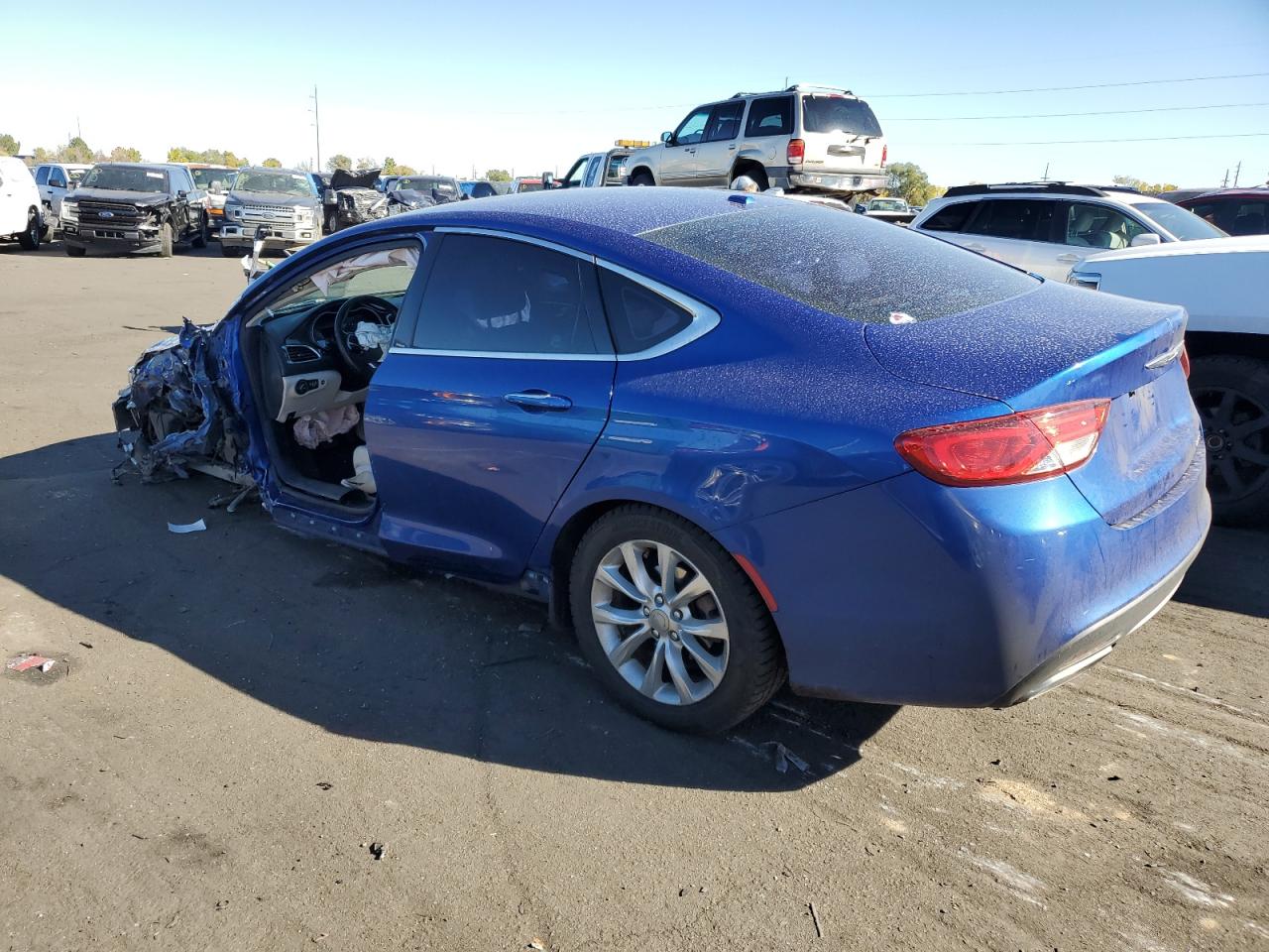 2015 Chrysler 200 VIN 1C3CCCCG2FN517430 Copart auction photo, front end / side damage thumbnail 2