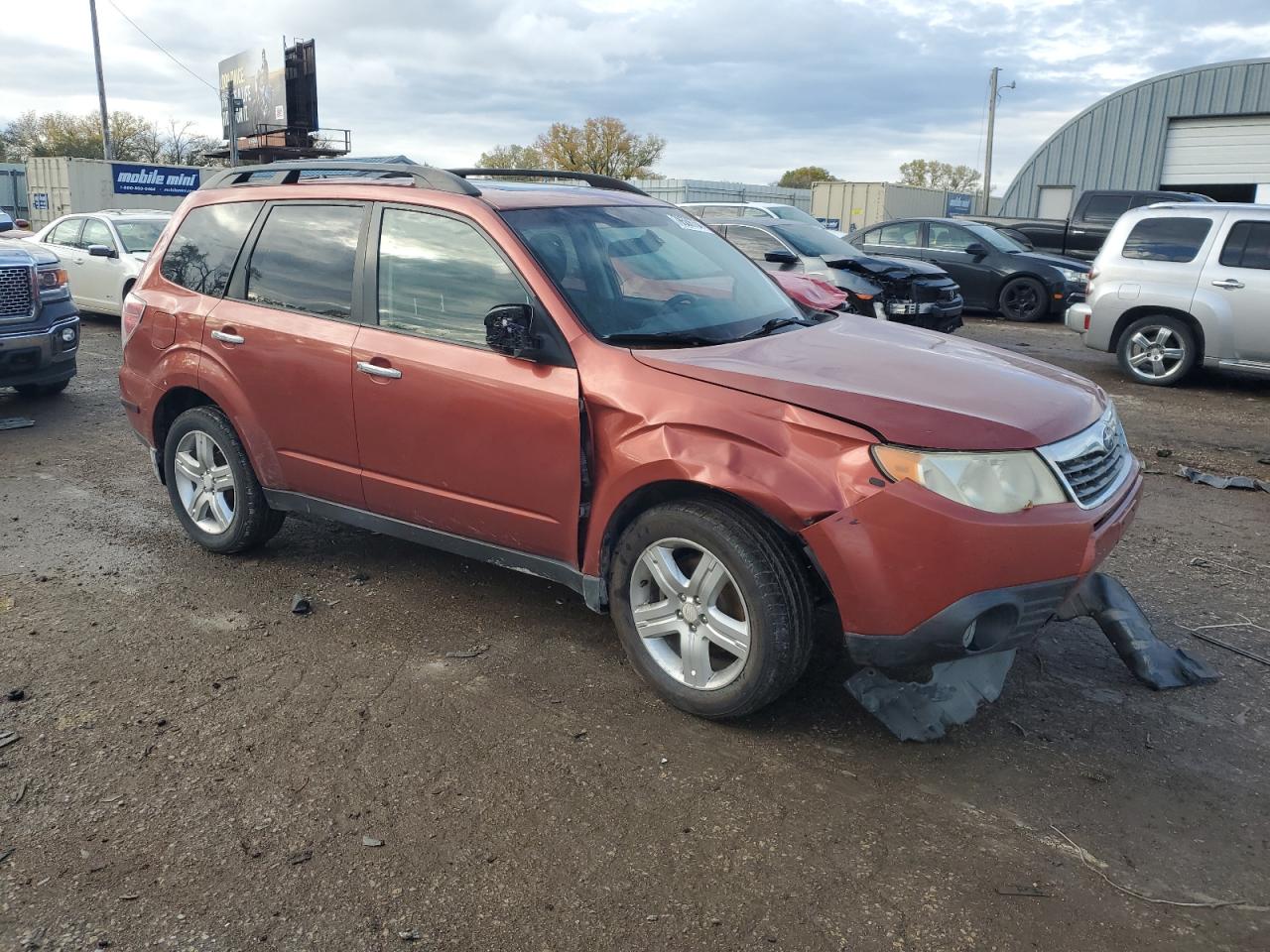 2010 Subaru Forester VIN JF2SH6DC5AH766366 Copart auction photo, front end / side damage thumbnail 4