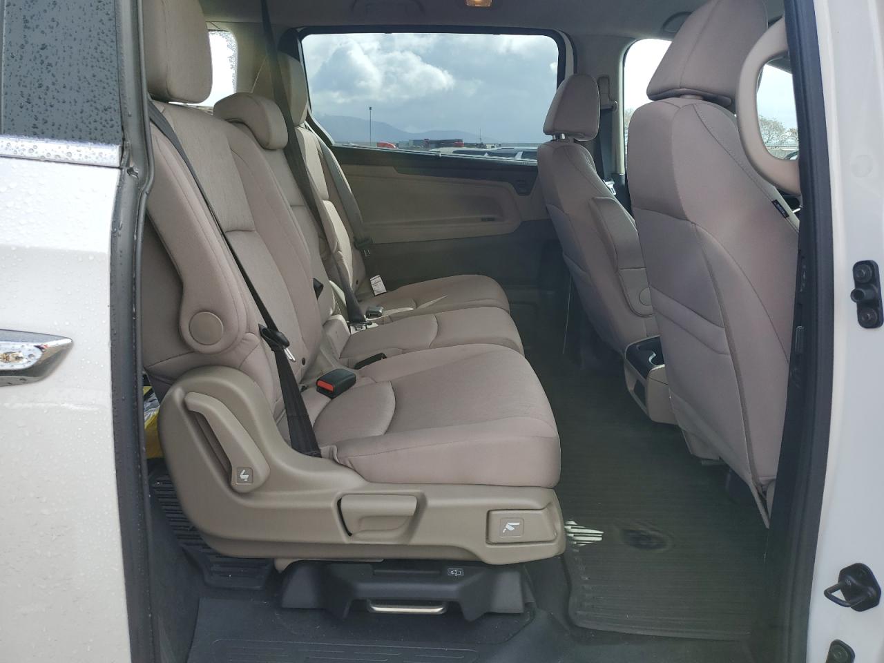 2021 Honda Odyssey VIN 5FNRL6H51MB039110 Copart auction photo, rear end damage thumbnail 11