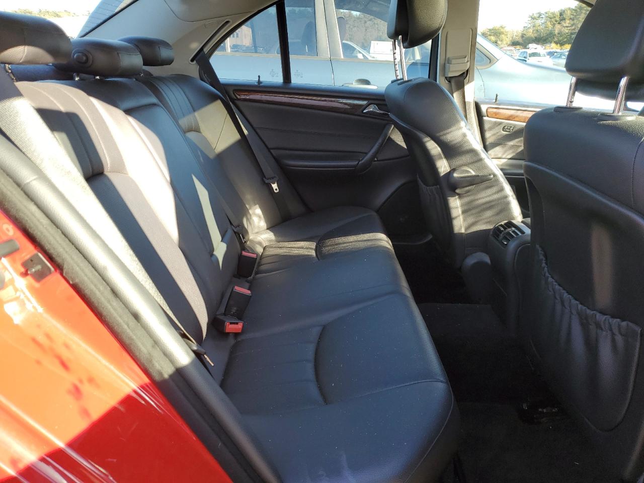 2007 Mercedes-Benz C-klasse VIN WDBRF87H47F901393 Copart auction photo, front end / top/roof damage thumbnail 10