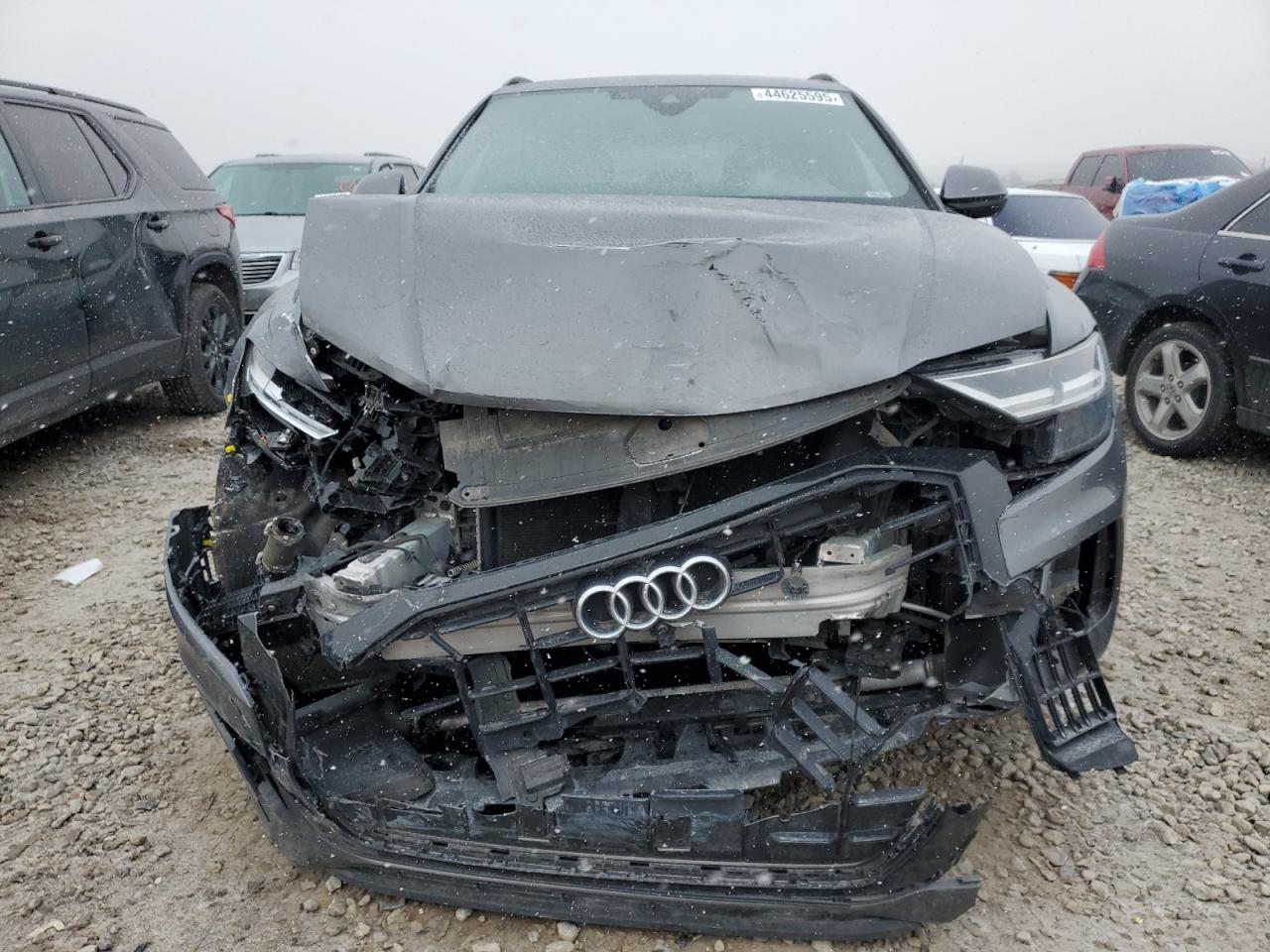 2021 Audi Q8 VIN WA1AVAF19MD004052 Copart auction photo, front end damage thumbnail 5