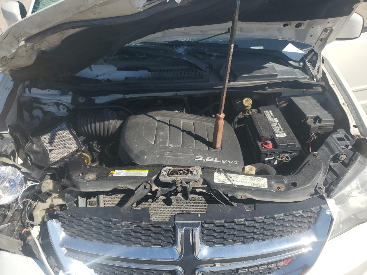 2012 Dodge Caravan VIN 2C4RDGCG4CR323507 Copart auction photo, front end / minor dent/scratches damage thumbnail 12