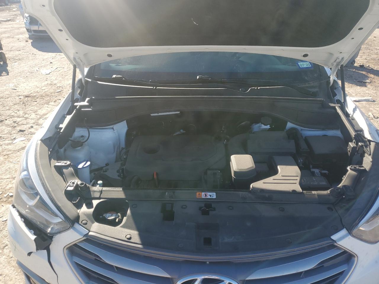 2018 Hyundai Santa Fe VIN 5XYZUDLB0JG543666 Copart auction photo, rear end / front end damage thumbnail 12